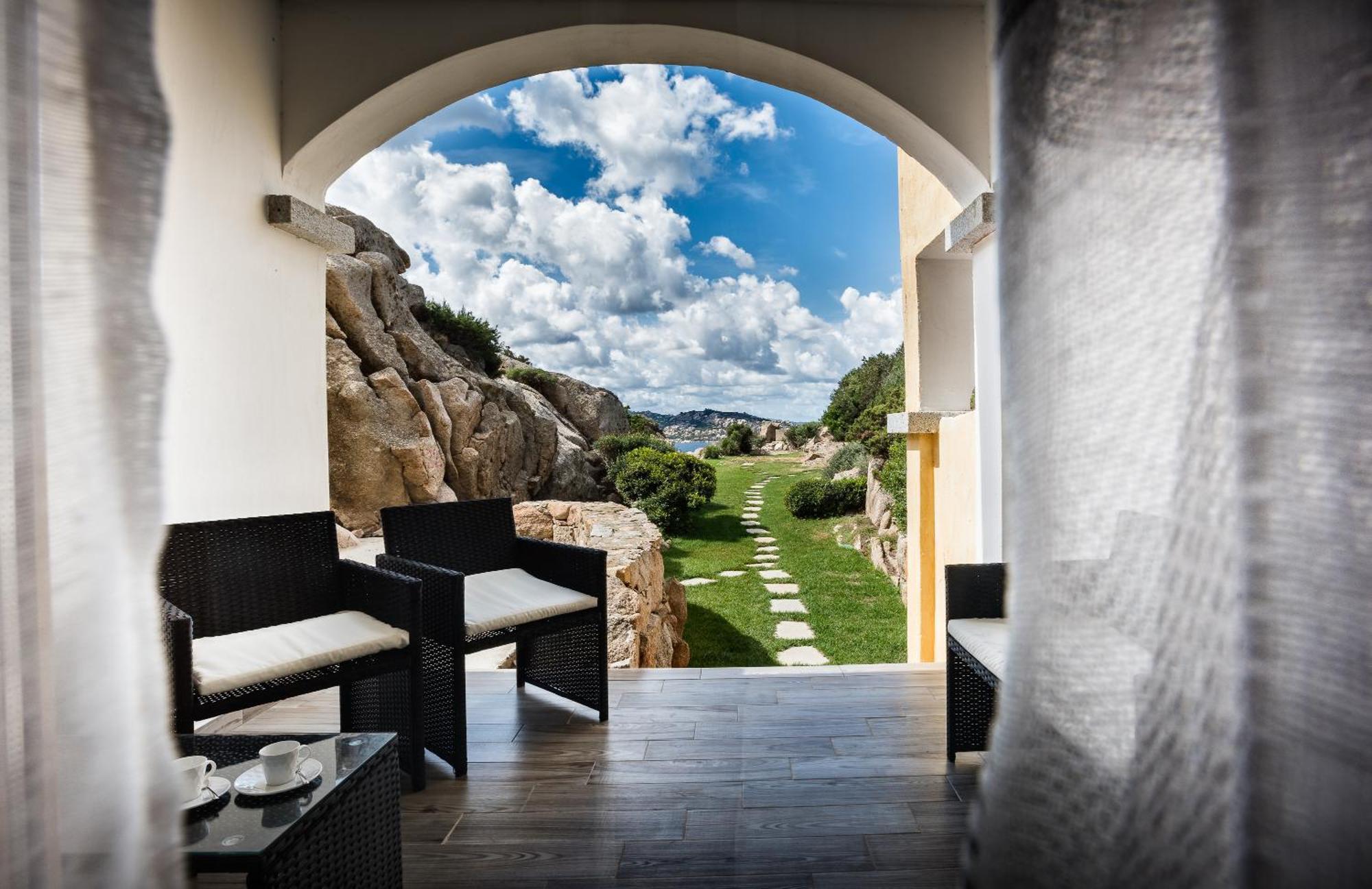 Grand Hotel Resort&Spa Ma&Ma - Adults Only La Maddalena  Esterno foto